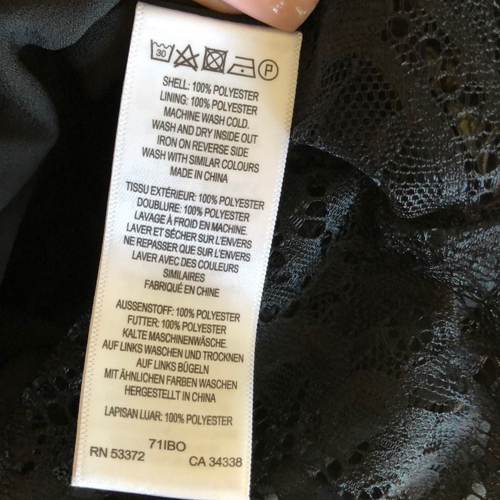 HP⭐️NWT French Connection Cold Shoulder Maxi Dress - Picture 8 of 8